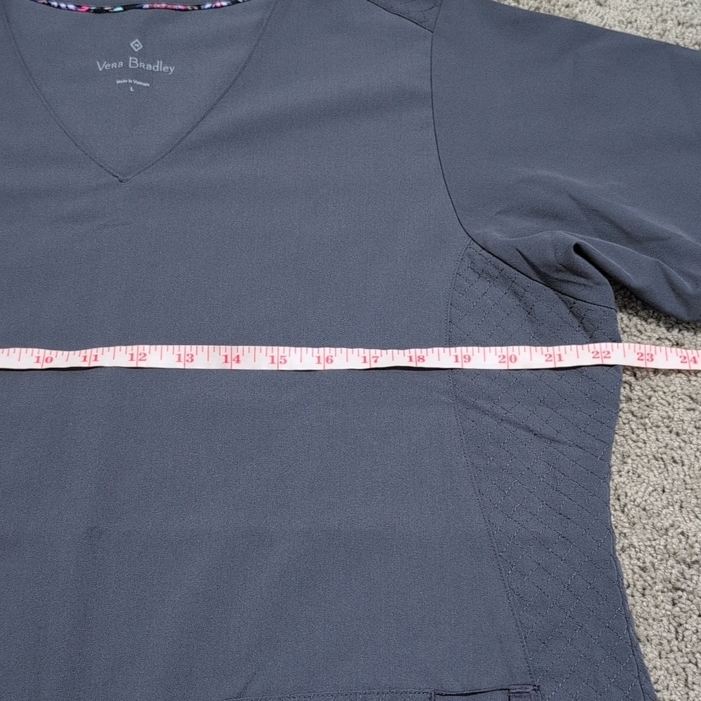 Vera Bradley Nettie Scrub Top Gray Inner Paisley Pattern V-Neck Women's Large - Picture 5 of 11